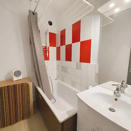 Appartement Design Cote 2000 아파트 *